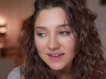 mia_elfie chaturbate stream image