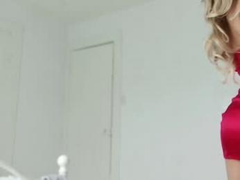 littlegreekflower chaturbate stream image