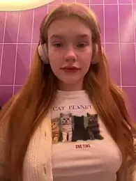 Honey___Hot stripchat stream image