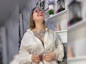 -Tiki-Riki- bongacams stream image