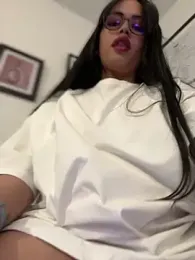 andra_rose stripchat stream image