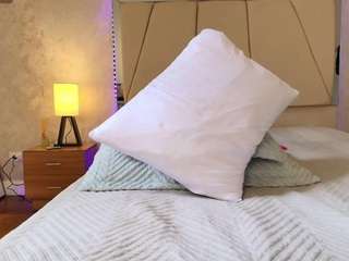 victoriabenedetti2 camsoda stream image