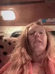 GoldenFlameGoddess stripchat stream image