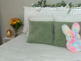 Kay Devon flirt4free stream image