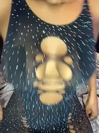 StrawberryXpeach stripchat stream image