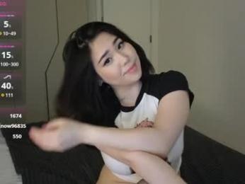 ki_mi chaturbate stream image