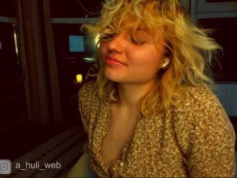 A-Huli bongacams stream image