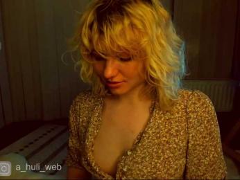 A-Huli bongacams stream image