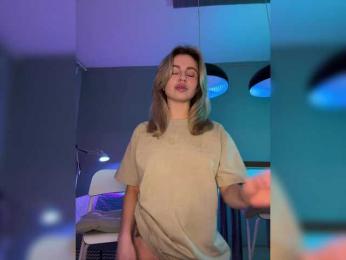 Nataliecroys bongacams stream image