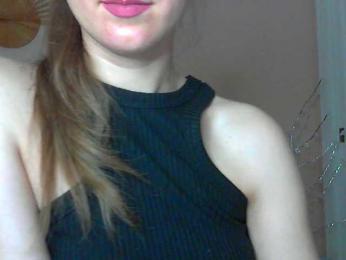 Lolakisss bongacams stream image