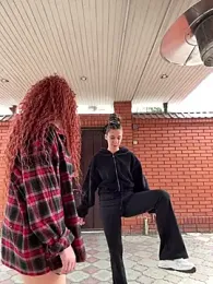 RollingGirlzzz stripchat stream image