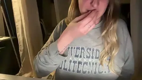 Pinkyladyxxx stripchat stream image