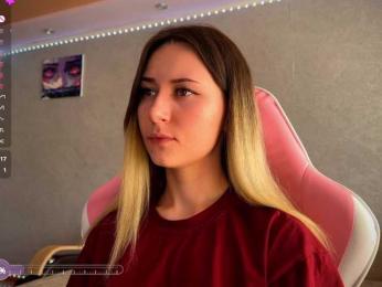 Unearthly bongacams stream image