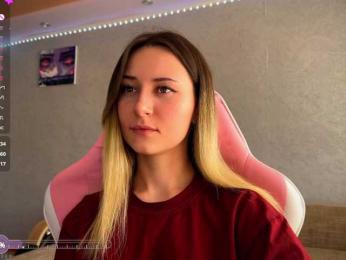 Unearthly bongacams stream image