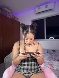 Shara_dreams stripchat stream image