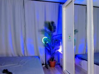 Shaya Asian flirt4free stream image