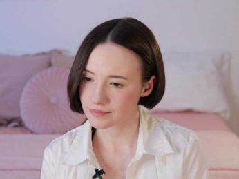 MissEssie bongacams stream image