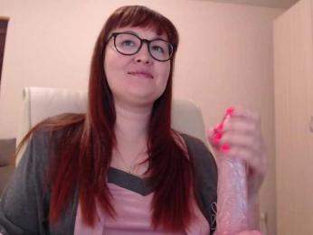 --Foxy-- bongacams stream image