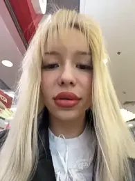 babydolll stripchat stream image