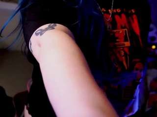 moon-valkyriie camsoda stream image