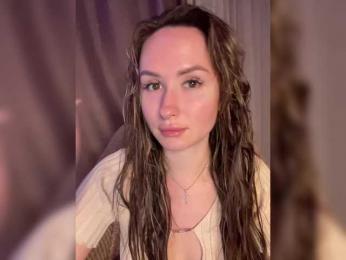 PLEELUS bongacams stream image