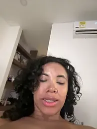 Brunettexio stripchat stream image