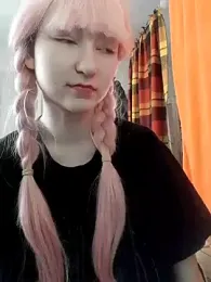 Yoonhee_Kiss stripchat stream image
