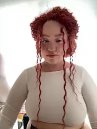 RollingGirlzzz stripchat stream image