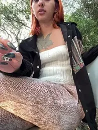 PurpleLinn stripchat stream image