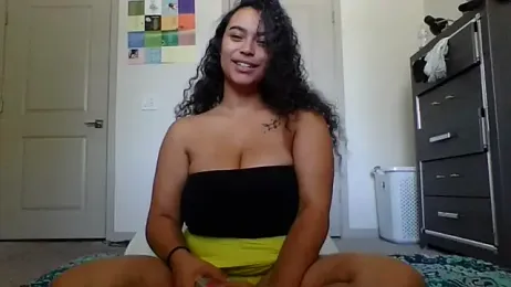 cinnaminnie stripchat stream image