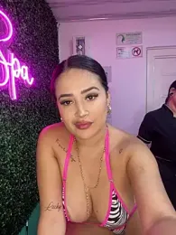 Sara_fun stripchat stream image