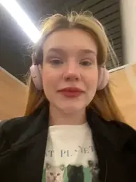 Honey___Hot stripchat stream image