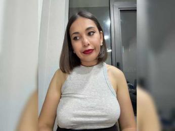 wlcm2talilia bongacams stream image