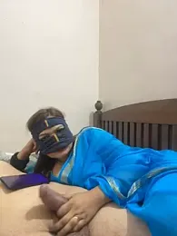 HoneyBearCpl stripchat stream image