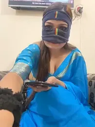 HoneyBearCpl stripchat stream image