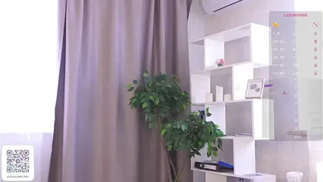 ChristalYork stripchat stream image