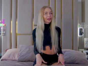 WhiteGirl-one bongacams stream image