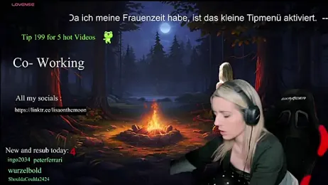 Lisaonthemoon stripchat stream image