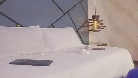 amber_tonny25 stripchat stream image