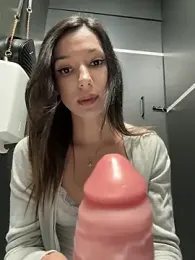 _MiaQueen_ stripchat stream image